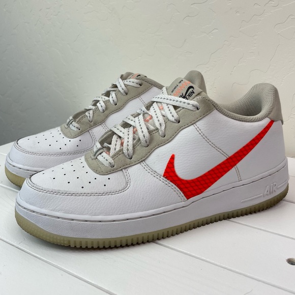 Nike Air Force 1 AF1 LV8 Low White Total Orange Swoosh Sneaker Shoes CD7409-100 - Picture 5 of 16